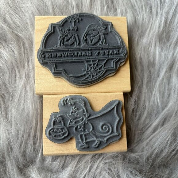 2 Piece Wooden Rubber Stamp Ghost Happy Halloween Vampire Holiday Scrapbooking - Picture 3 of 4